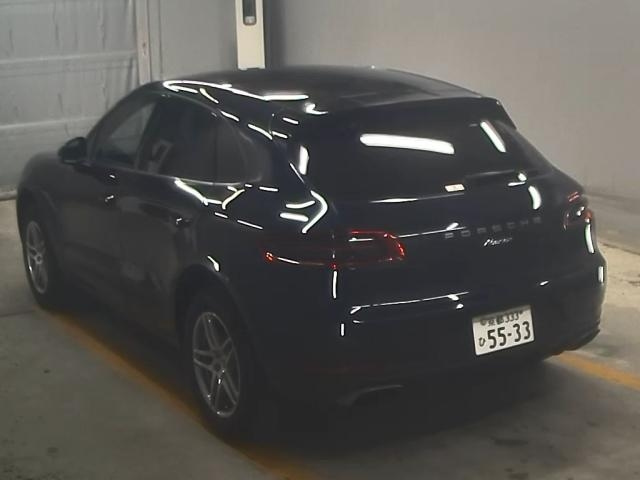 PORSCHE MACAN 2016