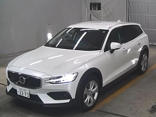 VOLVO V60 2020