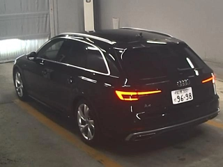 AUDI A4 2019