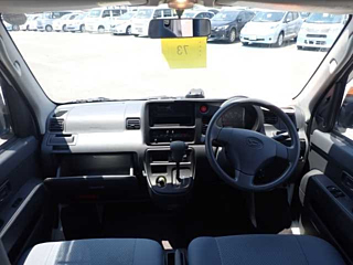 DAIHATSU HIJET VAN 2017