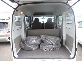 NISSAN CLIPPER VAN 2021