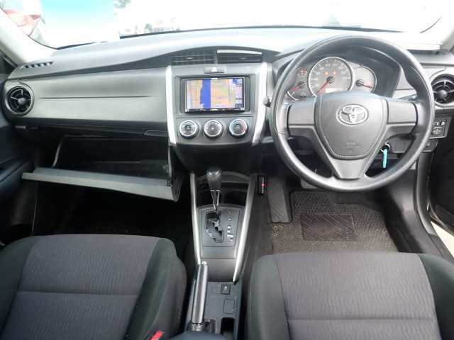 TOYOTA COROLLA FIELDER 2017