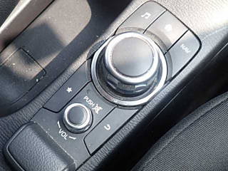 MAZDA MAZDA2 2020