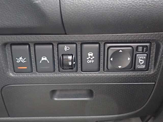 NISSAN AD 2020