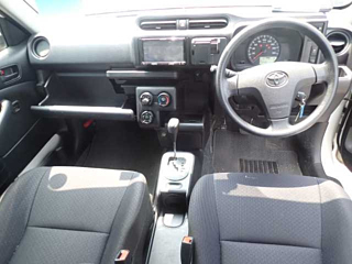 TOYOTA PROBOX 2017