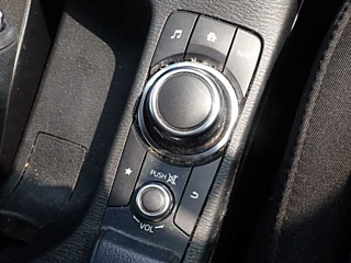 MAZDA DEMIO 2019