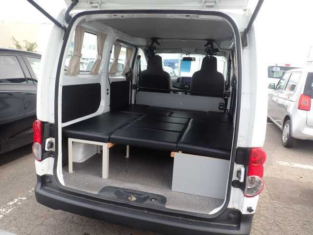 NISSAN NV200 2018