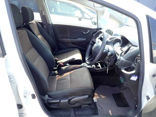 HONDA FIT SHUTTLE 2014