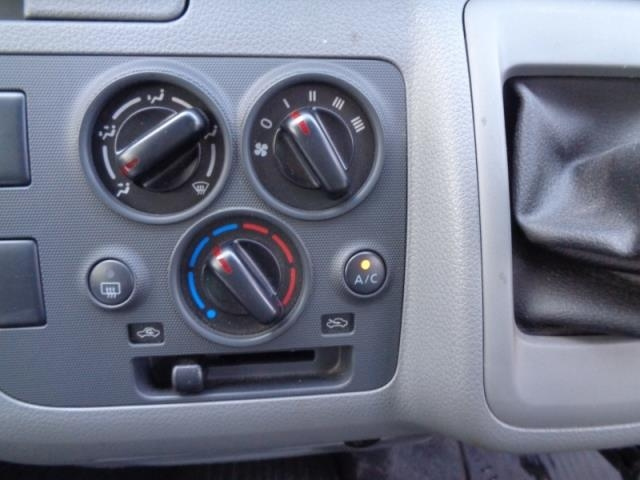 NISSAN CARAVAN VAN 2020