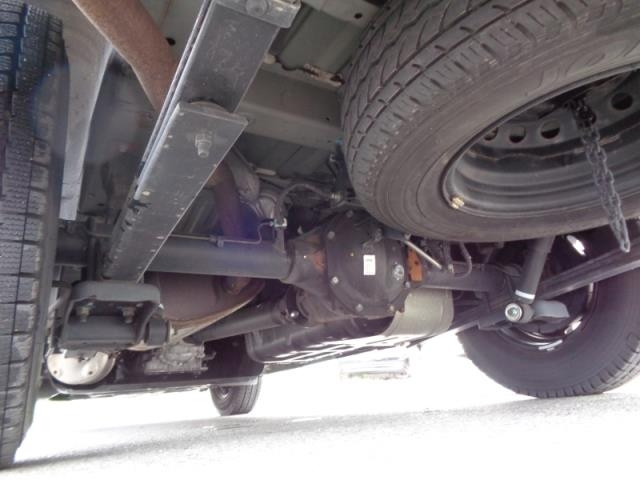 NISSAN CARAVAN VAN 2020