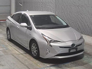 TOYOTA PRIUS 2017
