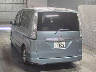 NISSAN SERENA 2013