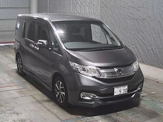 HONDA STEP WAGON 2015