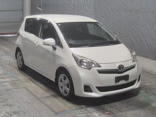 TOYOTA RACTIS 2013