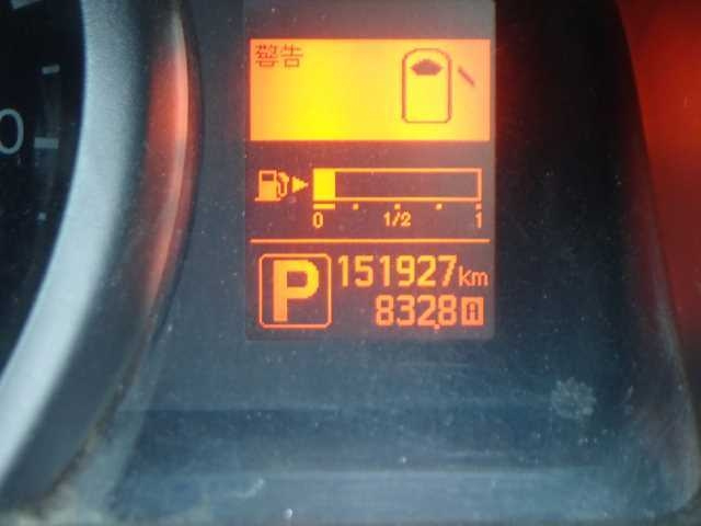 NISSAN NV200 2018