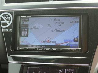 TOYOTA PRIUS ALPHA 2019