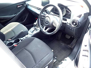 MAZDA DEMIO 2017
