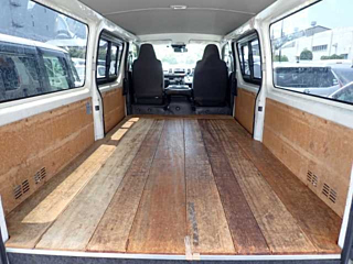 TOYOTA HIACE VAN 2020