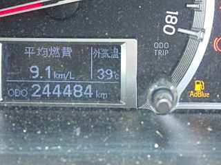 TOYOTA HIACE VAN 2020
