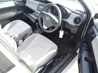 TOYOTA COROLLA AXIO 2014