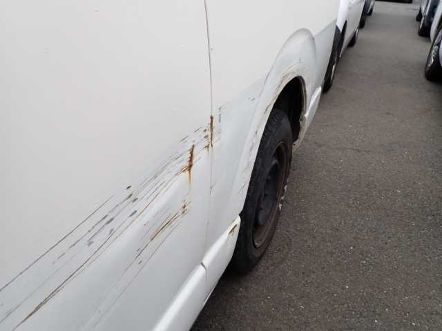 TOYOTA HIACE VAN 2011