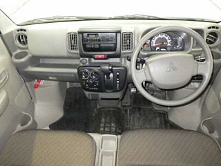 MITSUBISHI MINICAB VAN 2020