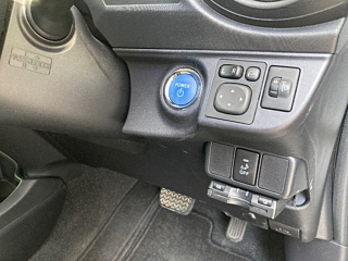 TOYOTA AQUA 2014
