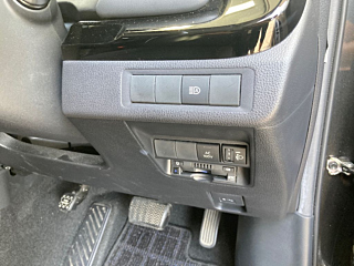 TOYOTA AQUA 2023