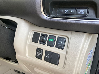 NISSAN SERENA 2016