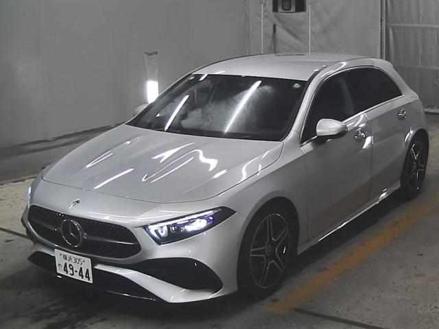 MERCEDES BENZ A CLASS 2023