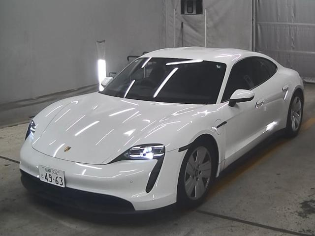 PORSCHE TAYCAN 2021