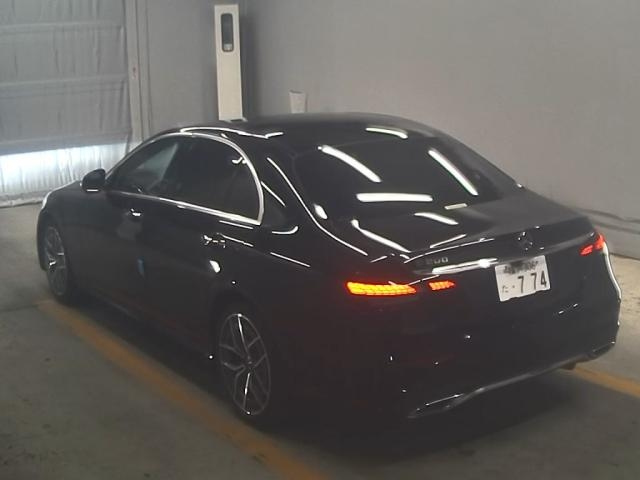 MERCEDES BENZ E CLASS 2021