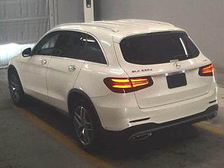 MERCEDES BENZ GLC CLASS 2018