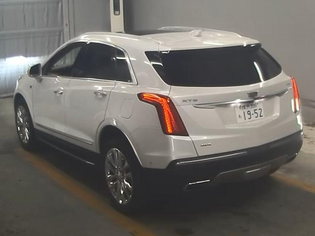 GM CADILLAC XT5 2017