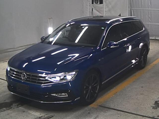 VOLKSWAGEN PASSAT VARIANT 2022