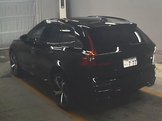 VOLVO XC60 2023