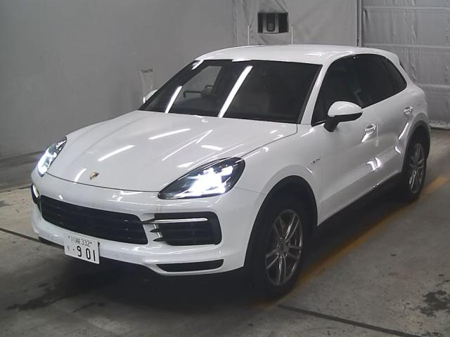 PORSCHE CAYENNE 2020