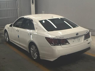 TOYOTA CROWN 2017