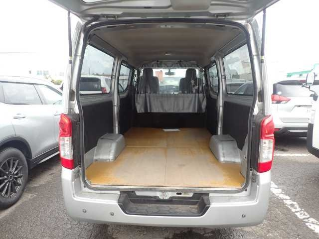 NISSAN CARAVAN VAN 2020