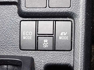 TOYOTA COROLLA FIELDER 2021