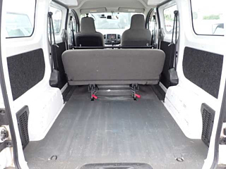 NISSAN NV200 2018