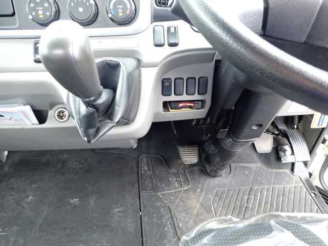 MITSUBISHI CANTER 2019