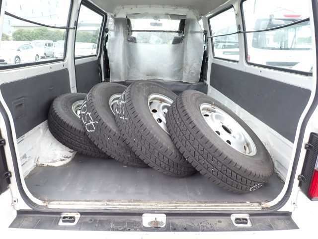 MAZDA BONGO VAN 2017