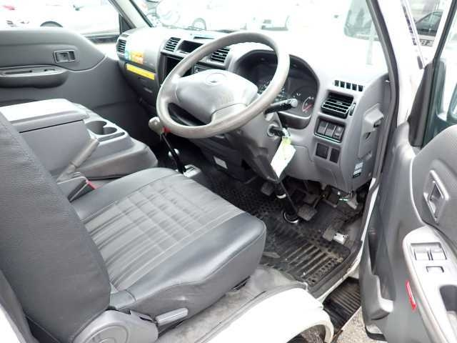 MAZDA BONGO VAN 2017