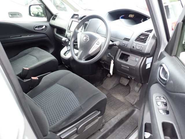 NISSAN SERENA 2014
