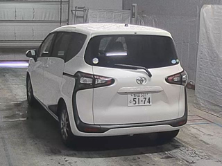 TOYOTA SIENTA 2018