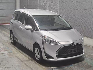 TOYOTA SIENTA 2020