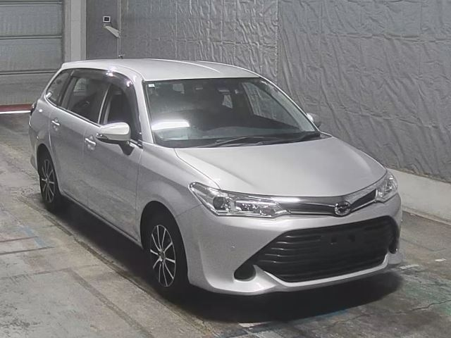 TOYOTA COROLLA FIELDER 2016