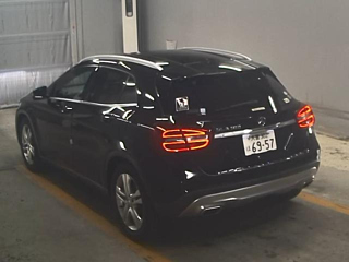 MERCEDES BENZ GLA CLASS 2015