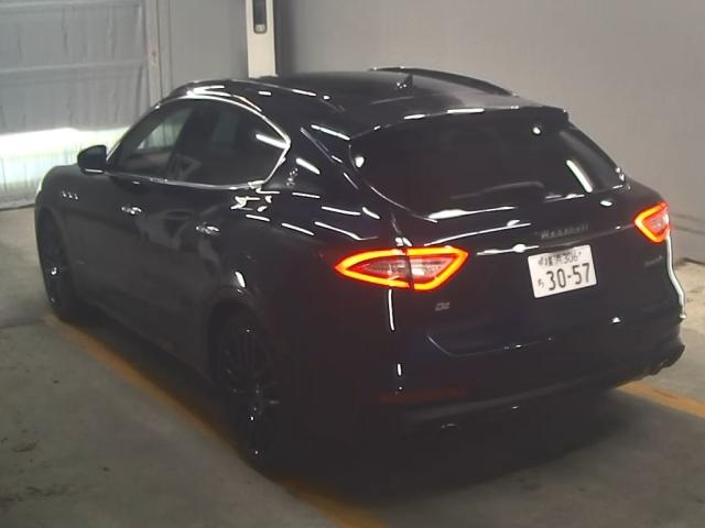 MASERATI LEVANTE 2020